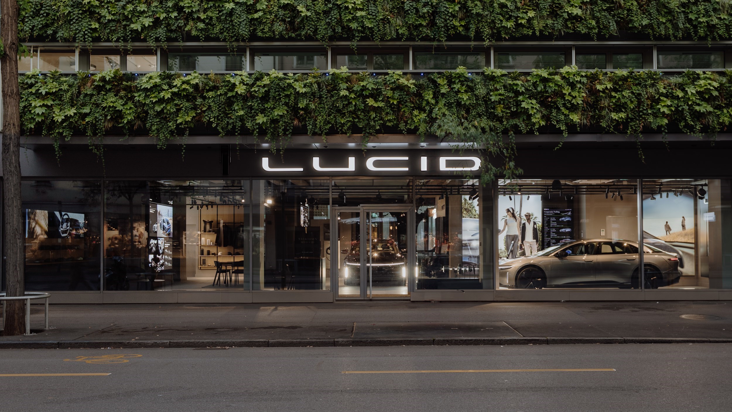 Lucid_Studio Opening_Zurich_1.jpg