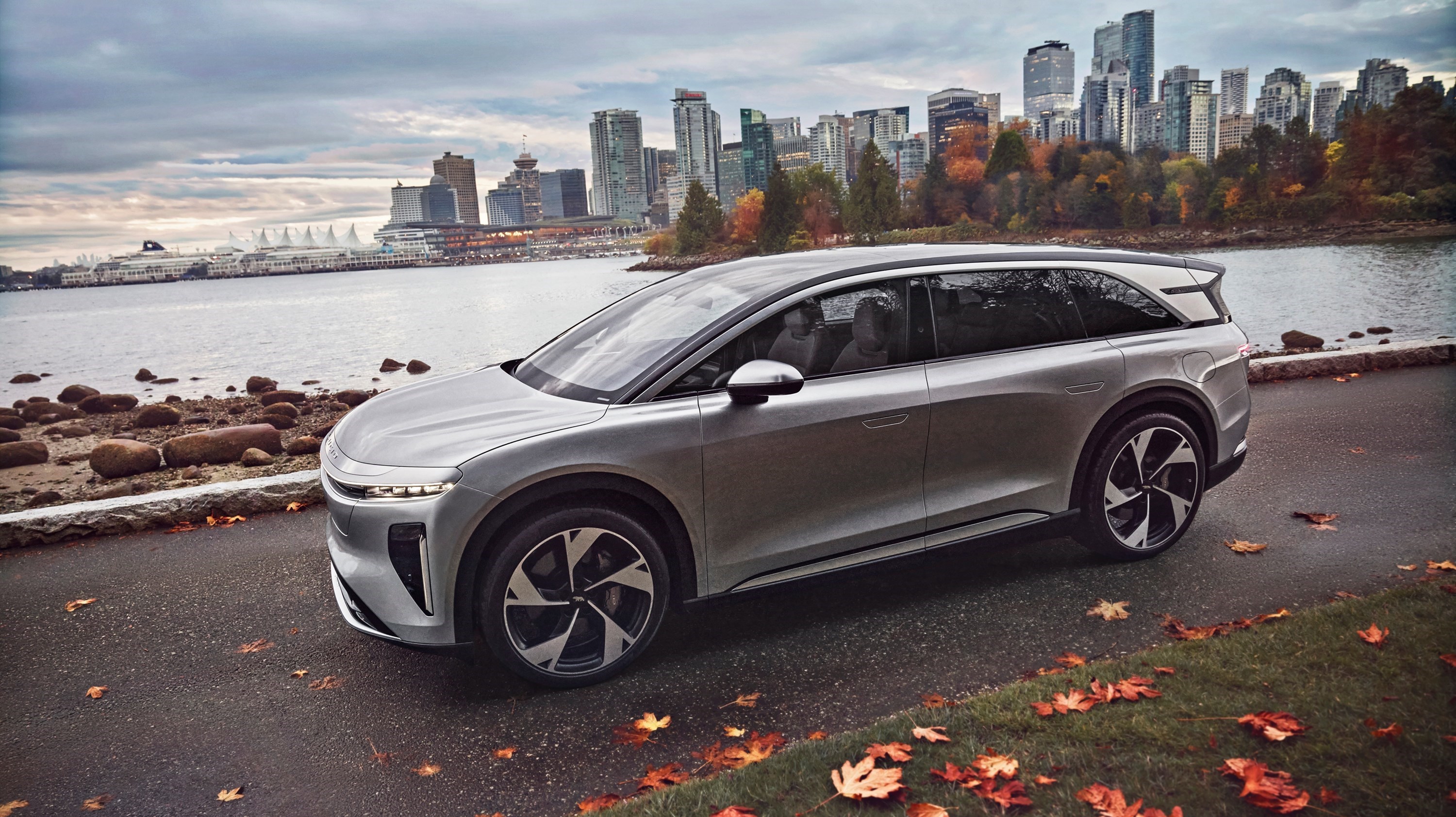 Lucid Gravity Grand Touring Customer Deliveries Begin in Canada